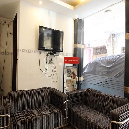 Adb Rooms Hotel Chander Palace Нью-Дели Экстерьер фото